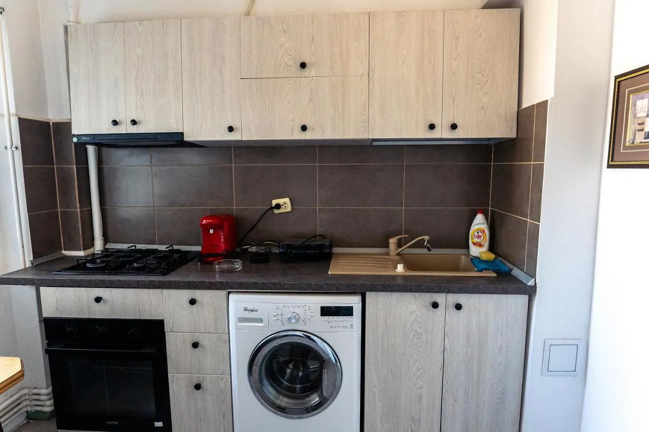 Apartment Old City-Downtown 3 Rooms By Chr Luxury Property Bucharest Romania