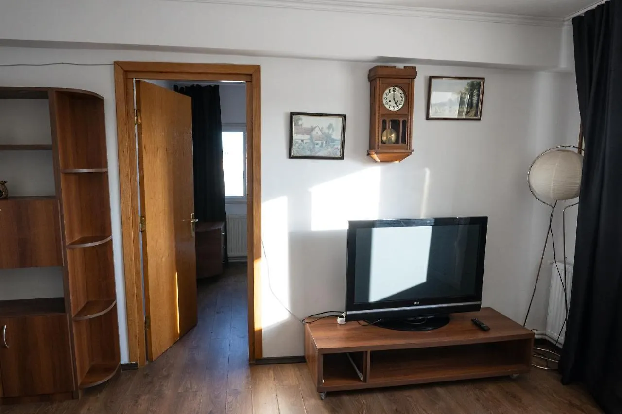 Old City-Downtown 3 Rooms By Chr Luxury Property Bucharest 0*,