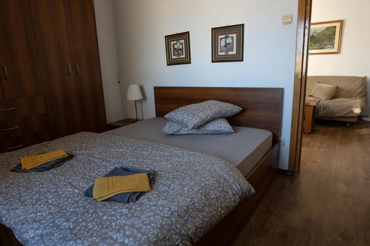 Old City-Downtown 3 Rooms By Chr Luxury Property Bucharest
